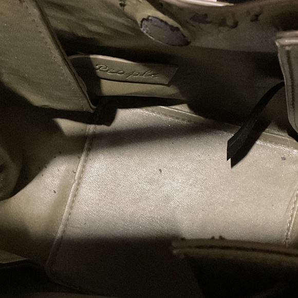 🐊Free People Aster Green Crocodile Crossbody Purse🐊 - Picture 7 of 8